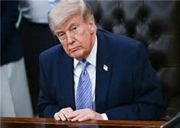 ترامپ: قرار نیست آمریکا به ایران 300 میلیارد دلار بدهد